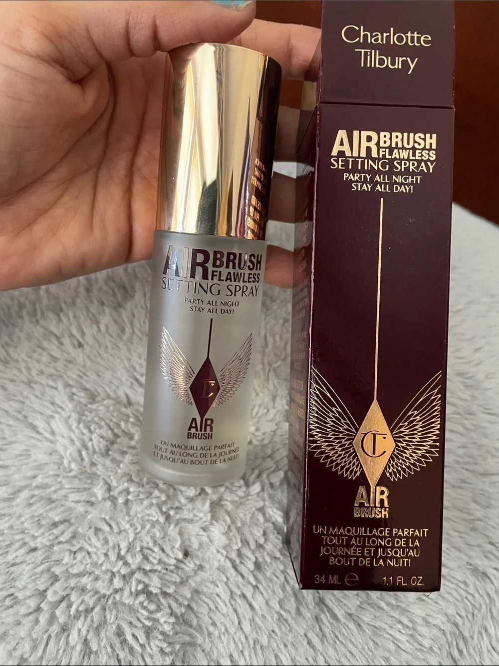 Charlotte Tilbury Airbrush Flawless Setting Spray - Gold & Maroon
